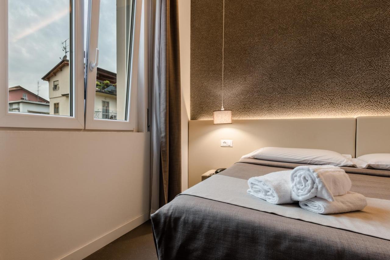 Hotel Palazzo Del Garda & Spa Desenzano del Garda Kültér fotó