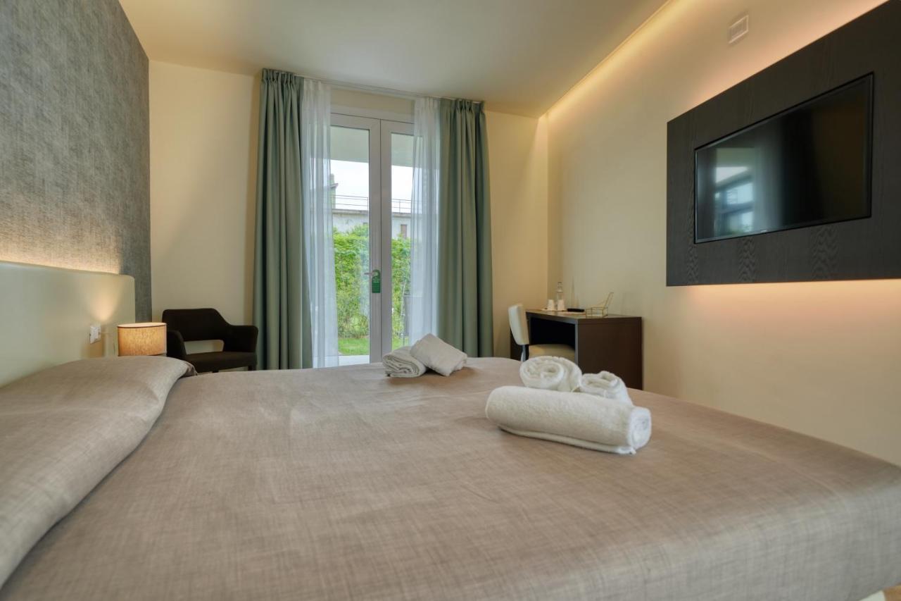 Hotel Palazzo Del Garda & Spa Desenzano del Garda Kültér fotó