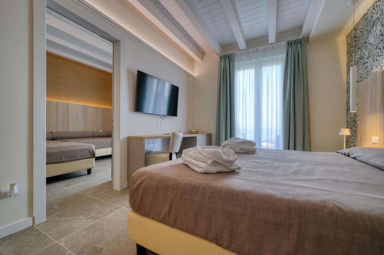 Hotel Palazzo Del Garda & Spa Desenzano del Garda Kültér fotó