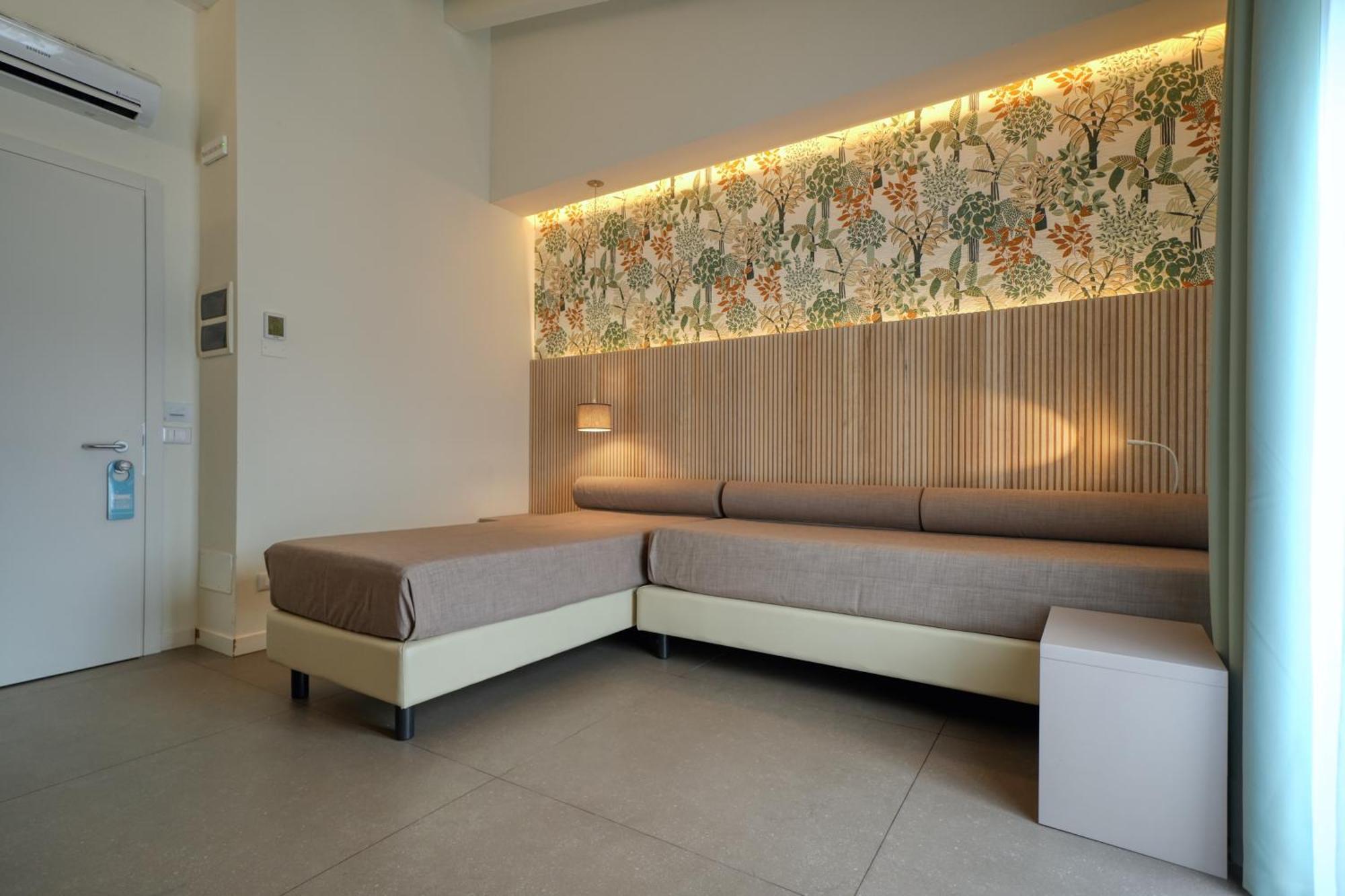 Hotel Palazzo Del Garda & Spa Desenzano del Garda Kültér fotó