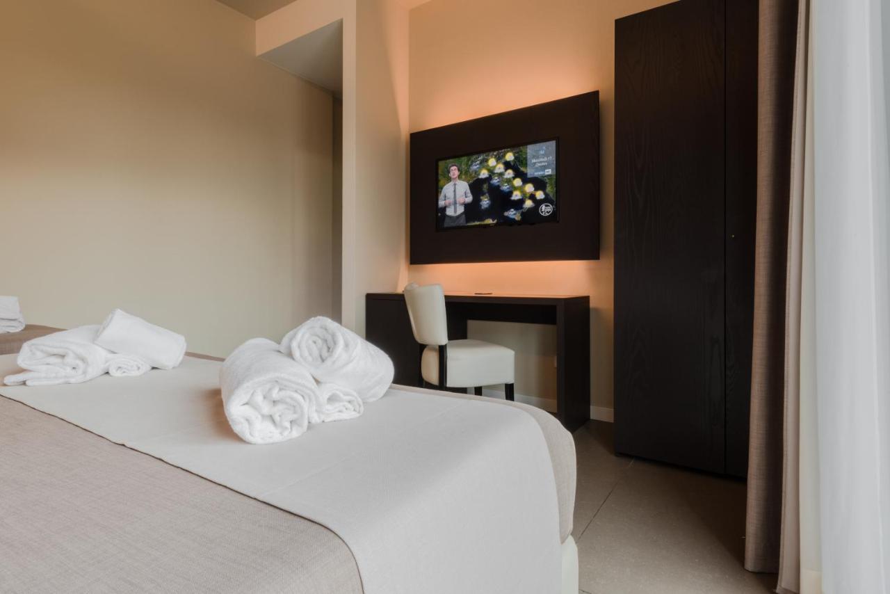 Hotel Palazzo Del Garda & Spa Desenzano del Garda Kültér fotó